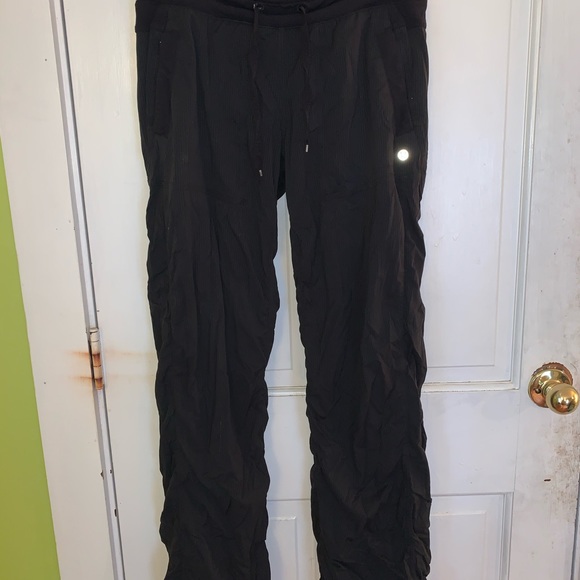 Lululemon Dance Pants - Picture 6 of 6